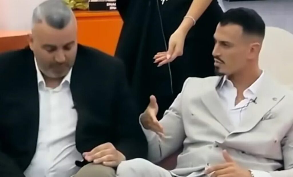 Gjatë publicitetit në Prime, ndodh përplasje f*zike mes Rogertit dhe Mateos (Video)