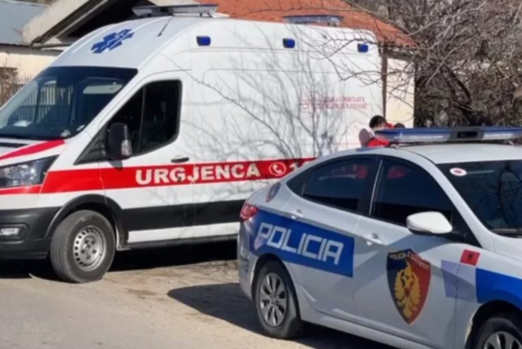 Tjetër tragjedi në vend! Shoferët e dehur përplasen ‘kokë më kokë’, humb jetën pasagjeri!