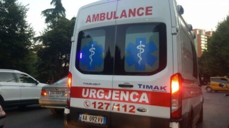 Aksident tragjik në Tiranë! Humb jetën këmbësori