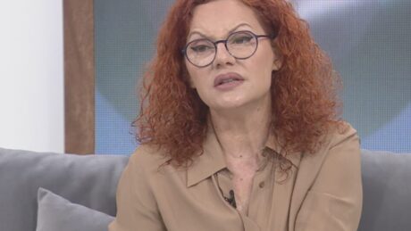 Hëna e Re sjell ndryshime të forta, Horoskopi javor nga Meri Gjini: Shenajt që kanë mundësi të shkëlqyera për punën dhe pagesat