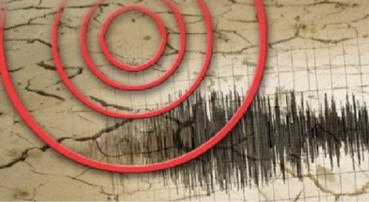 Tërmeti shkund Shqipërinë, ndihen lëkundje të forta në disa qytete, magnituda…