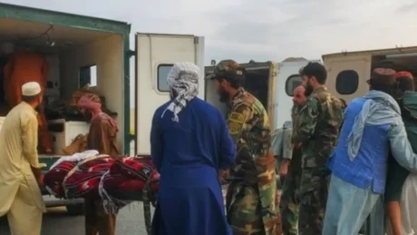 Tërmet i fortë në Afganistan/ Mbi 600 TË VD*KUR e mijëra nën rrënoja…