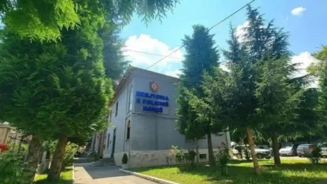 ‘Nuk e dua më jetën’, burri hidhet nga pallati dhe shuhet tragjikisht