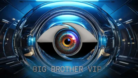 Brikena takon “vjehrrën” ia puth dorën për herë të parë