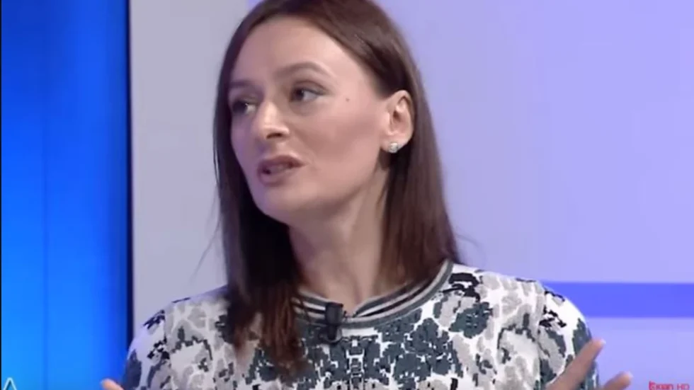 Blerina Bombaj tregon recetën që ulë kolesterolin, trigliceridet dhe yndyrnat e larta