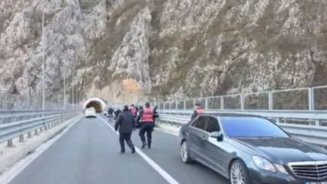 Ngjarje tragjike në vend! Hidhet nga ‘Ura e Vashës’ një person, raportohet se është nipi i…