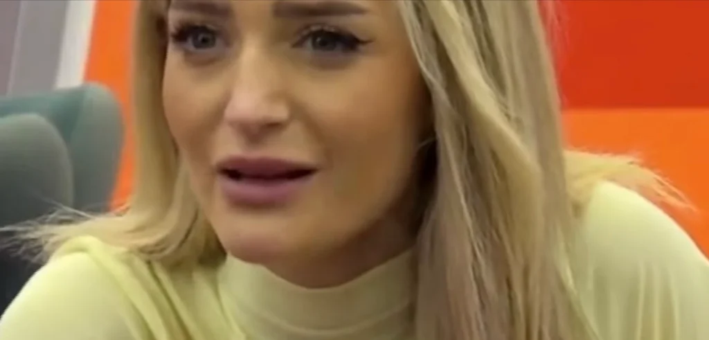 Mami i Gimbos i dërgon mesazhin e papritur Selinës – ajo shokohet dhe bën veprimin e papritur (VIDEO)