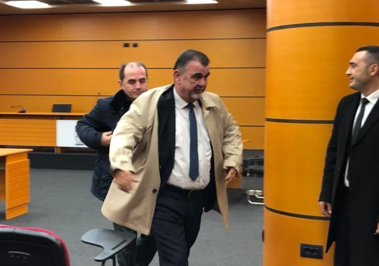 ‘E gjithë Shkodra e di që ti je…’ Zbardhen fjalët që Shkambi i tha Astrit Kalasë para vr*sjes