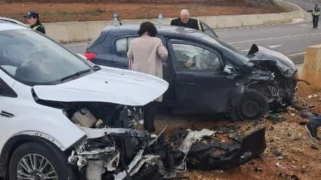 Aksident tragjik në vend! Dy makina bëhen copash, raportohet se 4 persona…