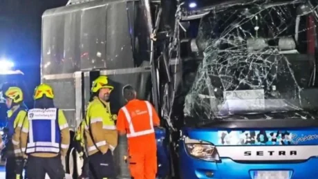 Autobusi me pasagjerë nga Kosova përplaset me kamionin në Gjermani, raportohet për 30 të lënduar….