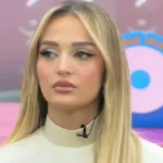 Nuk do e beson i dot! Ky qenka babai i Selin, portreti i panjohur që ka trazuar lojën brenda BBVA! (Foto)