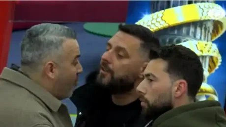 “Do t’i rregullosh në krevat familjes tënde, vajzës”/ Rogerti SHPËRTHEN keq ndaj Mirit: Ti je…