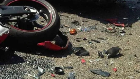 Aksident tragjik në vend! Kamioni përplaset me motoçikletën, humb jetën një person