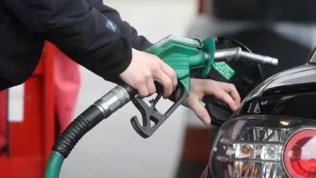 L*fta në Lindjen e Mesme/ Karburantet paralajmërojnë rritje të çmimit në Shqipëri, ja me sa lekë!