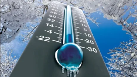 Rikthehen ditët dimërore! Ulje temperaturash dhe dëborë në zonat malore, ja cfarë pritet të ndodh fundjavë!
