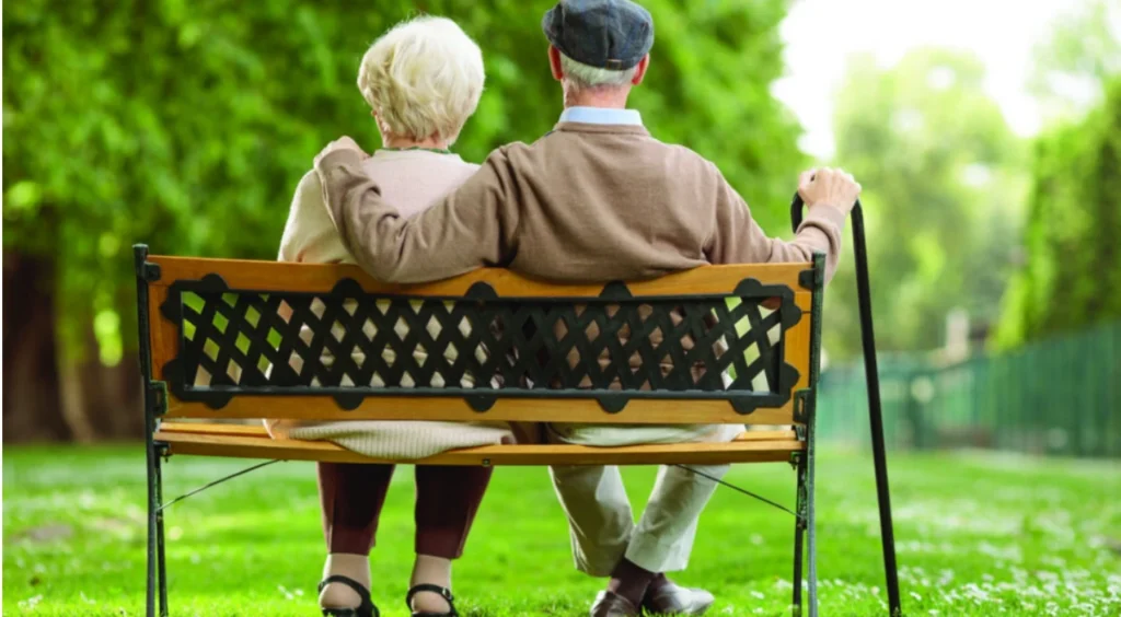 Qeveria njofton BONUS për pensionistët! Ja sa lekë do të marrë mosha e tretë për festat e fundvitit