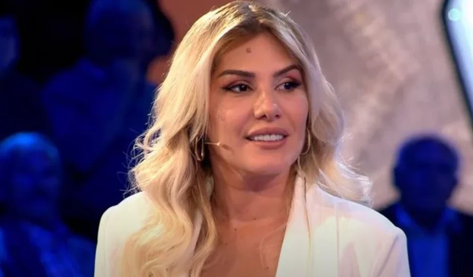 A është fejuar Ilnisa Agolli? Fotoja që po ngre dyshime te fansat