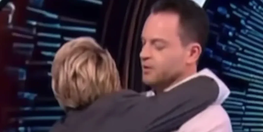 Për ju që e humbët: Ç’ndodhi në studio mes Ledionit dhe Monikës? (Video)