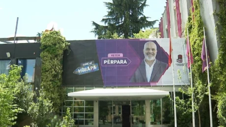 Pezullimi i zgjedhjeve në Tiranë, PS nuk do ta ndërpresë fushatën