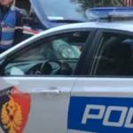 Ngjarje e rende ne vend/  Gjendet i v*ekur një burrë  në sediljen e parme të makinës në korsine e emergjencës…