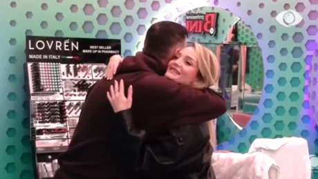 “Nuk dua t’ia degradoj motrat…”/ Babai i Selin NUK KURSEHET ndaj Mirit: Është PERVERS! Ai mund edhe të…