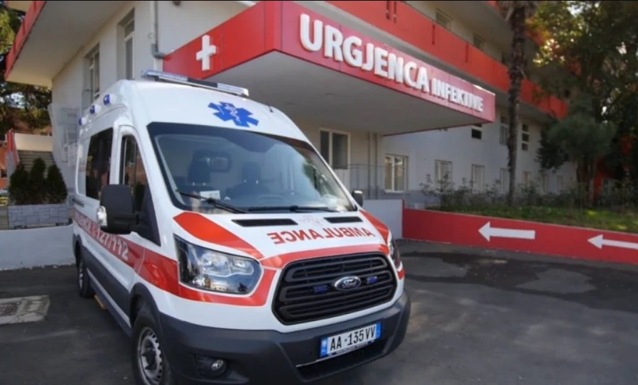E fundit: Aksidentohet këngëtarja e njohur, ja si paraqitet gjendja e saj shëndetësore