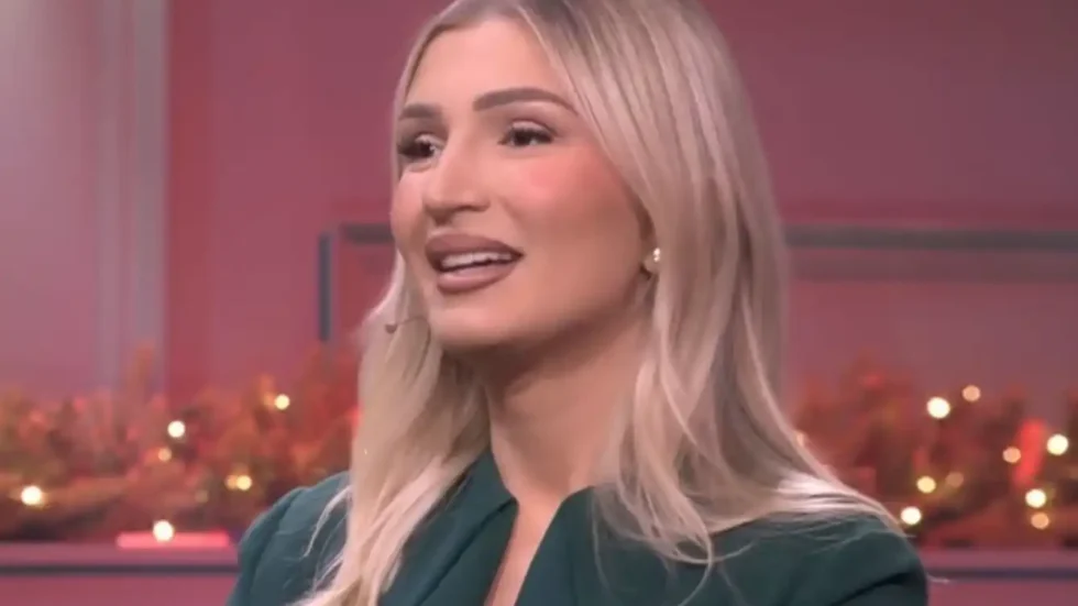 Largimi i Enxhi Nasufit dhe Neada Muçajt nga emisioni i mëngjesit, reagon Sara Hoxha