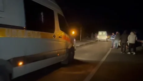 Aksident tronditës në vend: Përplasen 3 makina, 2 persona thuhet se…