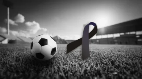 E rëndë! Mendoi se kishte vr*rë nënën e tij, lojëtari shqiptar i jetp fund jetës në mënyrë tragjike