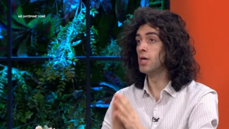 Mjeku Luçiano Bardhi: Përdorni këto ushqime nese doni qe te shpëtoni nga kapsllëku