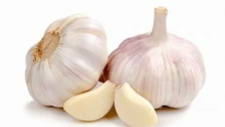 Hudhra para gjumit: 5 përfitimet shëndetësore që i jep trupit