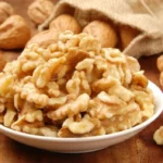 Sipas studimit, konsumimi i 42 gramë arra në ditë për 3 javë do tju mundesoj reduktimin e nivelit te…