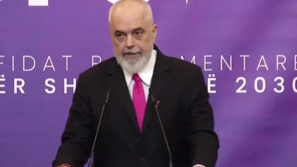 LAJM I FUNDIT/ Rama ndryshon qeverinë. Ja emrat e ministrave të rinj të Brendshëm e Drejtësisë