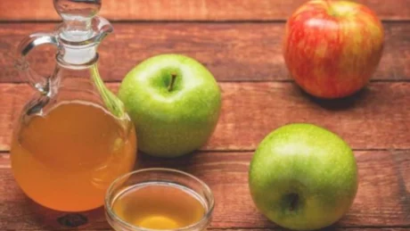 Pini uthull molle para gjumit dhe kur të zgjoheni në mëngjes do të ndjeni këto përfitime