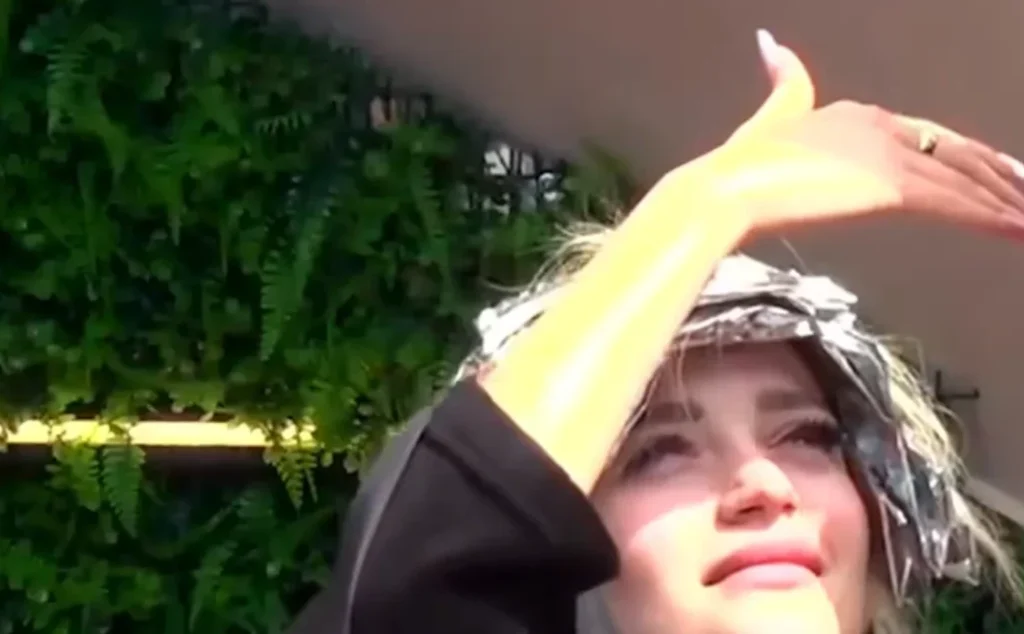 Dron për Selinën në BBVA: Mesazhi misterioz i ndryshon menjëherë humorin (Video)