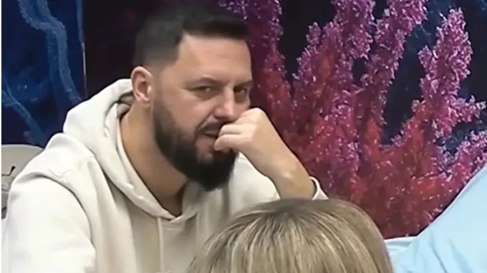 “Ne të dy jemi të dashuruar ose…”- Çfarë deklaroi Miri gjatë diskutimit me Selin?! (Video)