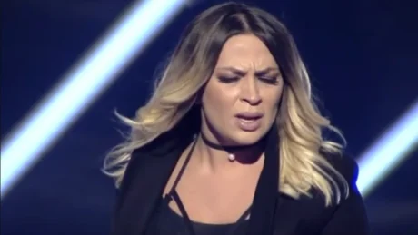 Lajmi që tronditi rrjetin, vjen reagimi i këngëtares Rozana Radi