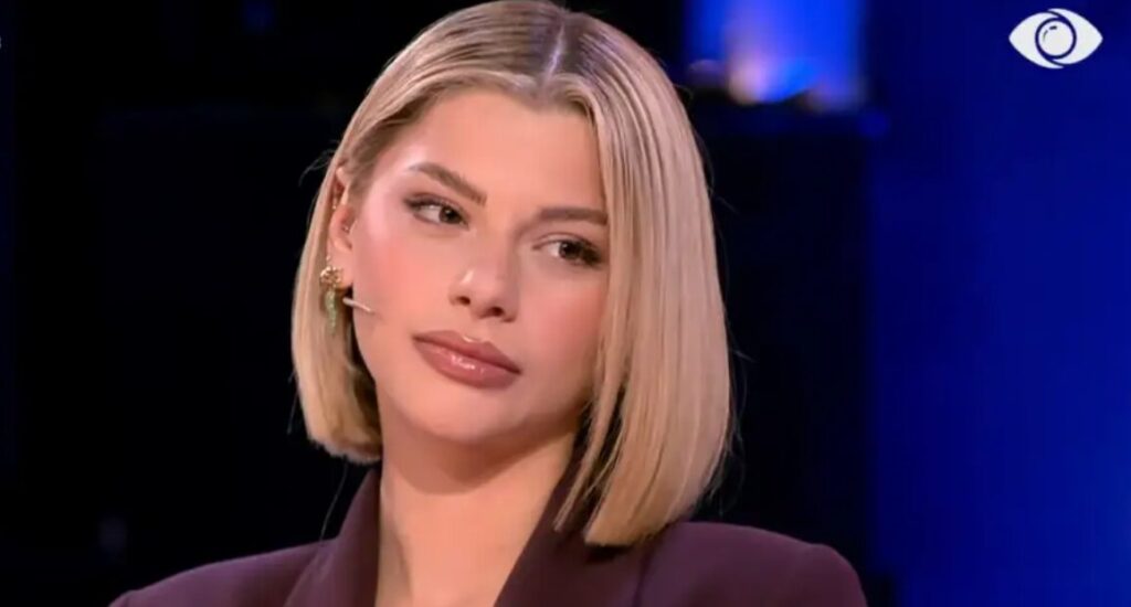 Nikol flet hapur pas daljes: Raporti kompleks me të ëmën dhe prapaskenat e letrës në BBV