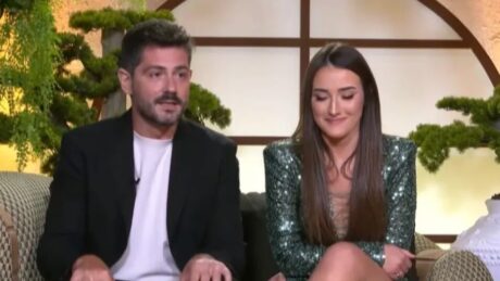 Ndodh e papritura! Indri dhe Vanesa shkëmbejnë puthje pasionante në buzë! (VIDEO)