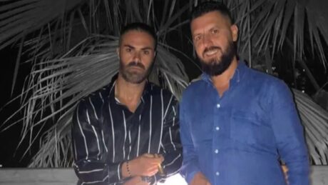 “Sa keq që…”/ Krah Mirit, Landi nuk përmbahet dhe “thumbon” Selinën