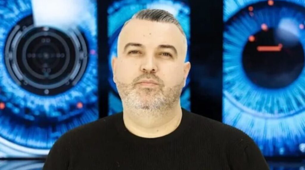 “Më thanë disa s’mund të hysh në Shkodër, ja pra ku jam, ku jeni ju”, Rogert reagon me video sfiduese