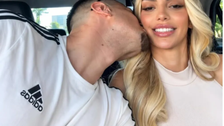 E papritur! Brikena ndahet nga Mateo?! (FOTO)