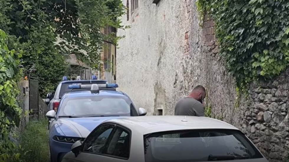 Tragjedi në familjen shqiptare/ Babai Shqiptar shtyp për vd*kje vajzën e tij 2-vjeçe në… (EMRI)