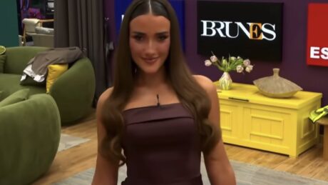“Gjëja e parë që do bëj sapo të marr telefonin, do kontaktoj ish-in”, Vanesa flet pas eleminimit nga Ferma VIP
