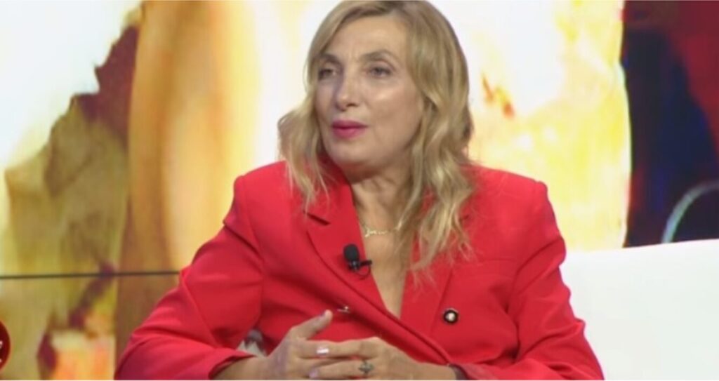 Gazetari publikon pamjet: Konkurrenti i Ferma Vip 3 ofendon rëndë Mimoza Ahmetin, pritet përjashtimi i tij (Video)
