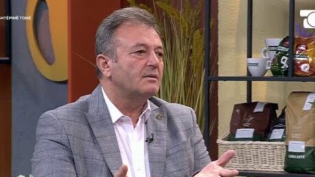 ALARM për veshkat! Këto simptoma tregojnë se nuk po punojnë mirë / Çfarë duhet të bëni menjëherë! Këshilla nga Ylli Merja