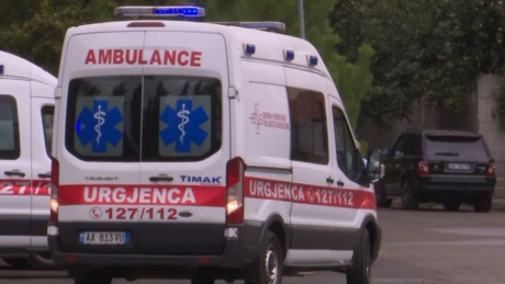 Aksident me pasojë vd*kjen! Këmbësorja përplaset nga makina, humb jetën në… (EMRI)