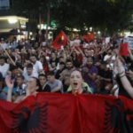 Zbulohet numri i protestuesve mbrëmjen e sotme në Tiranë