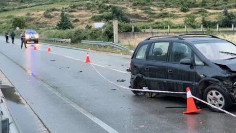 Sërish aksident TRAGJIK në vend! Makina bëhet copash, HUMB jetën i riu!