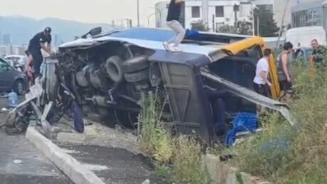 LAJM I FUNDIT/ Aksidenti i rëndë në autostradën Tiranë-Durrës, dy të vd*kur